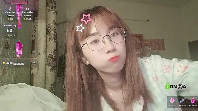 Snapshot of Lili_666 chatting on 03-07-26, 05:10 Lili 666 online show from 03-07-26, 05:10