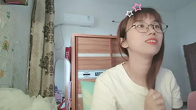 Lili 666 online show from 04-23-26, 05:30