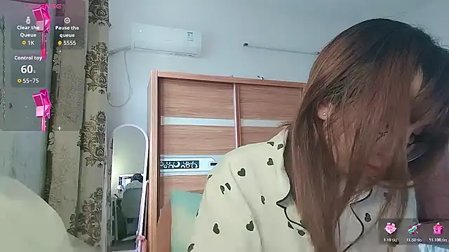 Lili 666 online show from 06-16-26, 02:58