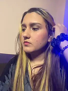 Snapshot of saray_gomez22 chatting on 01-10-26, 04:25 saray gomez22 online show from 01-10-26, 04:25