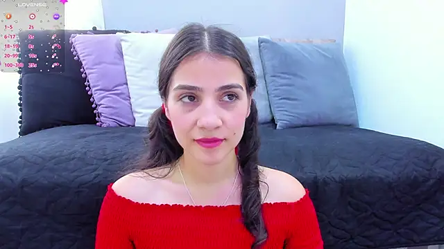 Snapshot of Miranda_doll_ chatting on 01-07-25, 06:24 Miranda doll online show from 01-07-25, 06:24