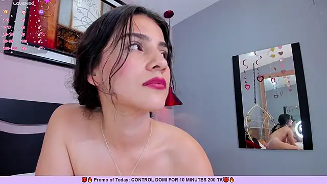 Snapshot of Miranda_doll_ chatting on 02-17-25, 06:26 Miranda doll online show from 02-17-25, 06:26