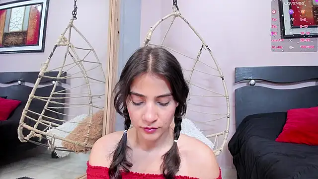Snapshot of Miranda_doll_ chatting on 03-06-25, 03:24 Miranda doll online show from 03-06-25, 03:24