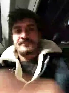 Snapshot of Analcholic chatting on 12-10-24, 05:17 Analcholic online show from 12-10-24, 05:17