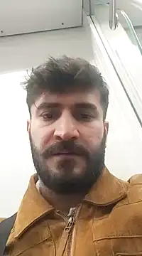 Snapshot of Analcholic chatting on 12-31-24, 05:29 Analcholic online show from 12-31-24, 05:29