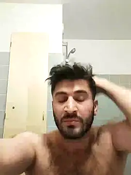 Snapshot of Analcholic chatting on 02-21-25, 05:09 Analcholic online show from 02-21-25, 05:09