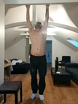 Snapshot of Analcholic chatting on 11-07-25, 03:34 Analcholic online show from 11-07-25, 03:34