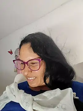 KeillyDiaz online show from 11-11-25, 04:40