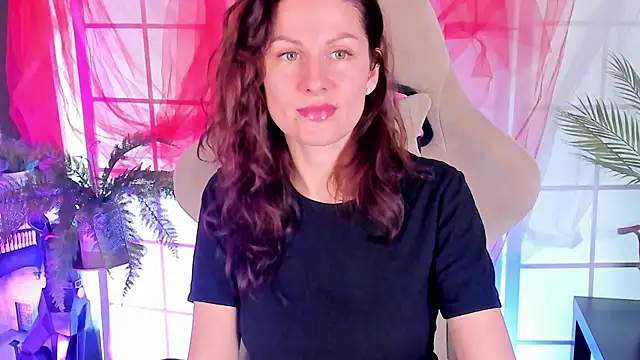 April o Nill online show from 11-21-25, 06:17