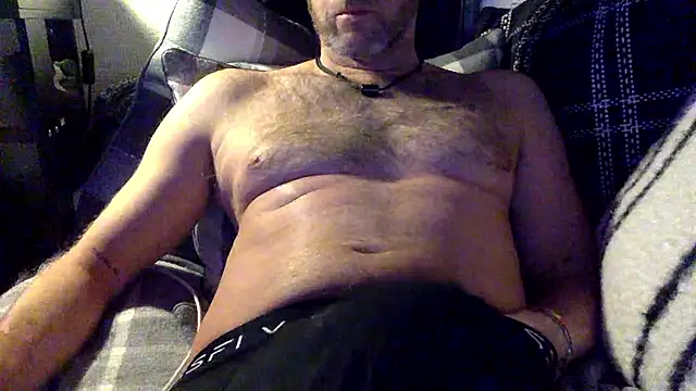 Snapshot of Stardrew123 chatting on 01-06-26, 11:29 Stardrew123 online show from 01-06-26, 11:29