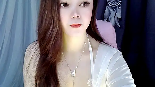 Snapshot of zhiyao99 chatting on 12-23-24, 05:28 zhiyao99 online show from 12-23-24, 05:28