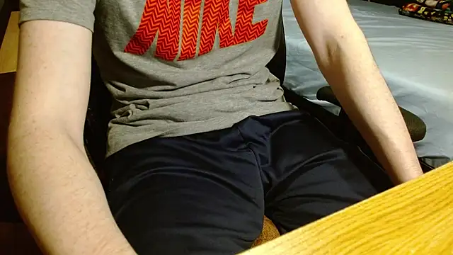 Snapshot of readytocome90 chatting on 03-14-26, 03:45 readytocome90 online show from 03-14-26, 03:45