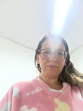 Snapshot of miss_hanna07 chatting on 09-29-25, 07:13 miss hanna07 online show from 09-29-25, 07:13