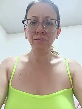 Snapshot of miss_hanna07 chatting on 10-11-25, 11:20 miss hanna07 online show from 10-11-25, 11:20