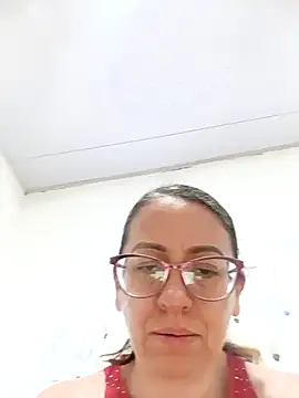 miss hanna07 online show from 06-12-26, 03:16