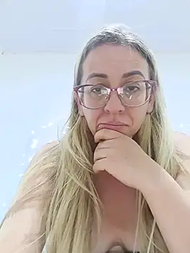 miss hanna07 online show from 07-23-26, 01:58