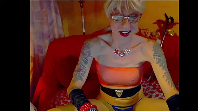 cuxladyboy online show from 12-27-24, 01:00