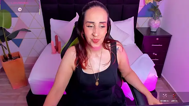 Snapshot of jadde13_ chatting on 09-16-25, 07:48 jadde13 online show from 09-16-25, 07:48