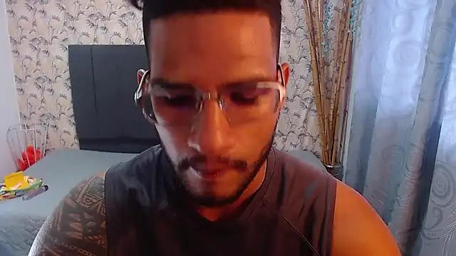 Snapshot of sweet-blowork chatting on 12-12-24, 10:09 sweet-blowork online show from 12-12-24, 10:09