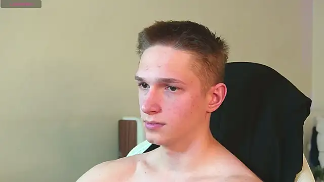 dustyn fox online show from 01-03-25, 06:03