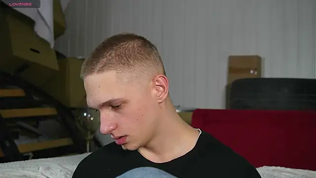 dustyn fox online show from 02-15-25, 02:44