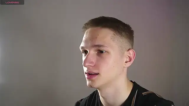 dustyn fox online show from 03-15-25, 02:12