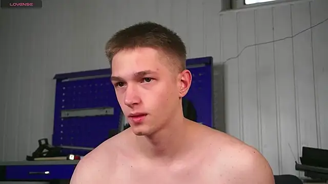 dustyn fox online show from 12-03-25, 10:57