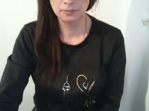 Snapshot of Jennys_room_77 chatting on 03-18-25, 08:15 Jennys room 77 online show from 03-18-25, 08:15