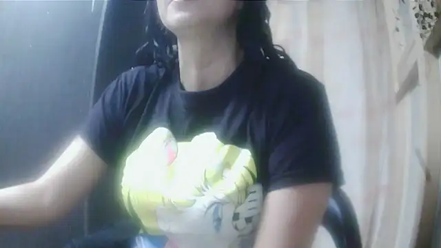 Snapshot of Jennys_room_77 chatting on 02-17-26, 08:37 Jennys room 77 online show from 02-17-26, 08:37