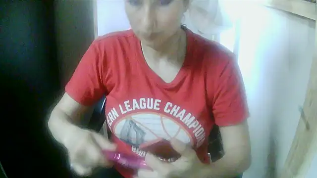 Snapshot of Jennys_room_77 chatting on 02-26-26, 09:36 Jennys room 77 online show from 02-26-26, 09:36