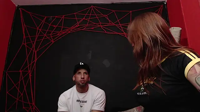 Snapshot of Joseph_and_Amy_ chatting on 01-09-25, 06:57 Joseph and Amy  online show from 01-09-25, 06:57