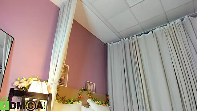 Dearly Emily online show from 11-17-25, 05:30