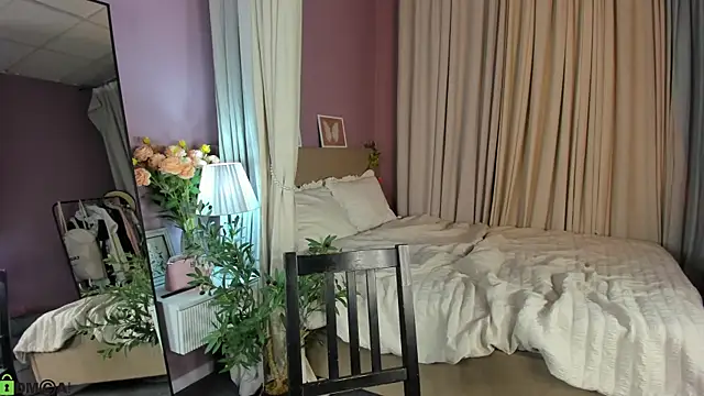 Dearly Emily online show from 07-24-26, 05:22