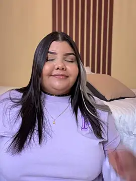  Shara Handal  online show from 01-05-25, 09:48