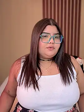  Shara Handal  online show from 03-13-25, 01:50