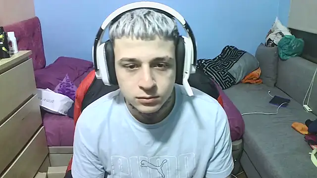 Snapshot of Nenejoven16- chatting on 03-20-25, 12:30 Nenejoven16- online show from 03-20-25, 12:30