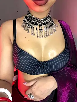 Snapshot of Hot-sexy222 chatting on 11-08-25, 12:55 Hot-sexy222 online show from 11-08-25, 12:55