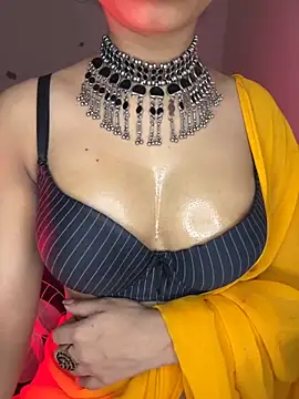 Snapshot of Hot-sexy222 chatting on 11-09-25, 01:04 Hot-sexy222 online show from 11-09-25, 01:04