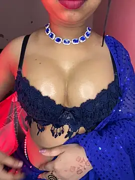 Snapshot of Hot-sexy222 chatting on 02-07-26, 12:03 Hot-sexy222 online show from 02-07-26, 12:03