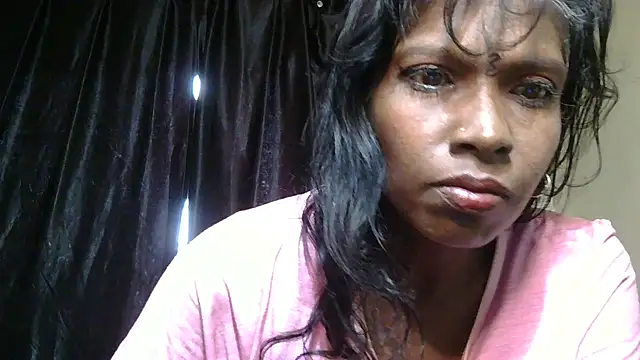 Fuckable Nasty MILF online show from 02-14-25, 06:02