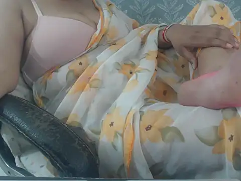 cute-priy online show from 07-28-26, 11:17