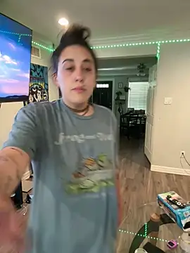 ThicBunz online show from 05-19-26, 05:19