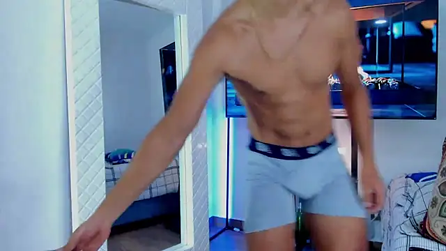 Snapshot of david__johnson372 chatting on 06-19-26, 11:58 david johnson372 online show from 06-19-26, 11:58