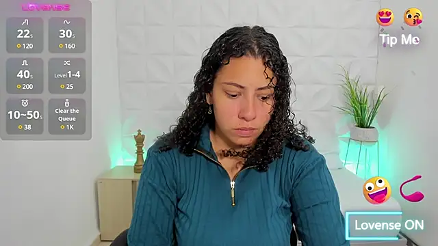 Snapshot of aixa_15 chatting on 02-22-25, 12:08 aixa 15 online show from 02-22-25, 12:08