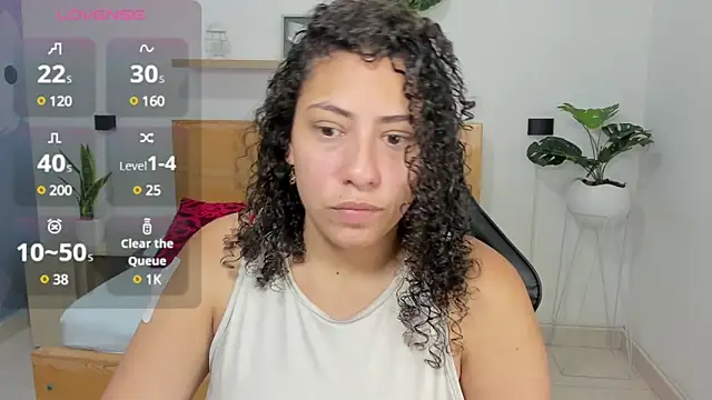 Snapshot of aixa_15 chatting on 03-14-25, 11:56 aixa 15 online show from 03-14-25, 11:56