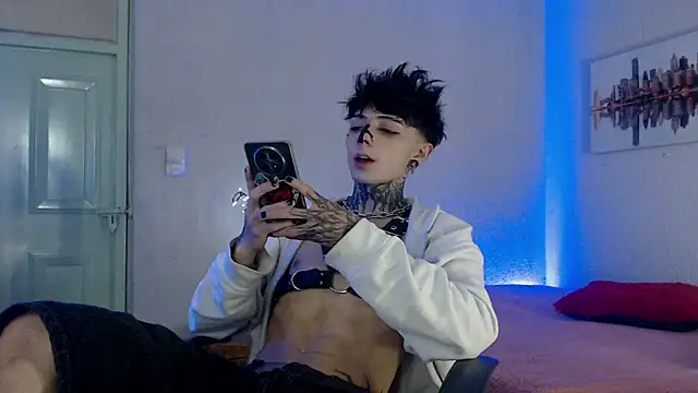 Snapshot of Andy_bapho chatting on 12-04-24, 02:48 Andy bapho online show from 12-04-24, 02:48