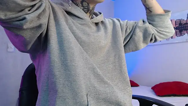 Snapshot of Andy_bapho chatting on 01-06-25, 03:19 Andy bapho online show from 01-06-25, 03:19