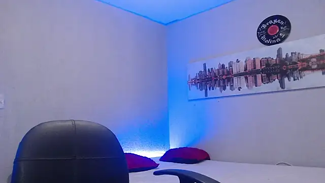 Snapshot of Andy_bapho chatting on 01-21-25, 02:48 Andy bapho online show from 01-21-25, 02:48