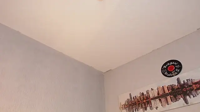 Snapshot of Andy_bapho chatting on 01-22-25, 06:20 Andy bapho online show from 01-22-25, 06:20