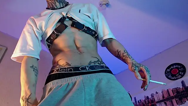 Snapshot of Andy_bapho chatting on 02-04-25, 05:45 Andy bapho online show from 02-04-25, 05:45